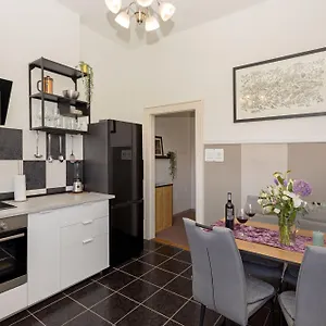 Antique Apartment Split